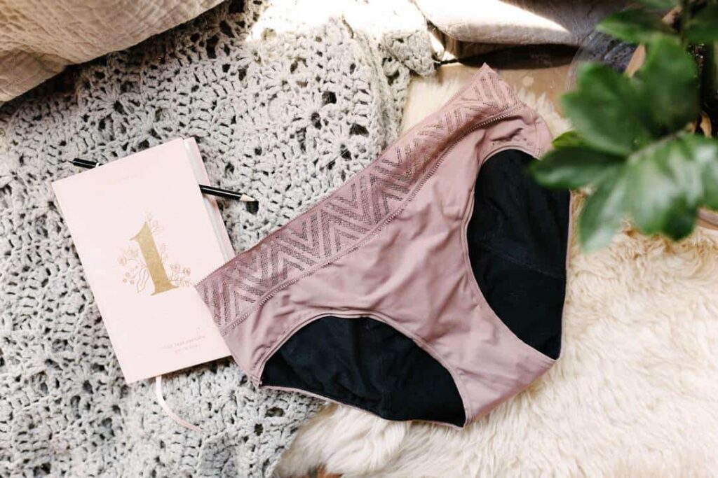 Eco-Friendly Period Solutions: THINX Undies Review - Seaside with Emily