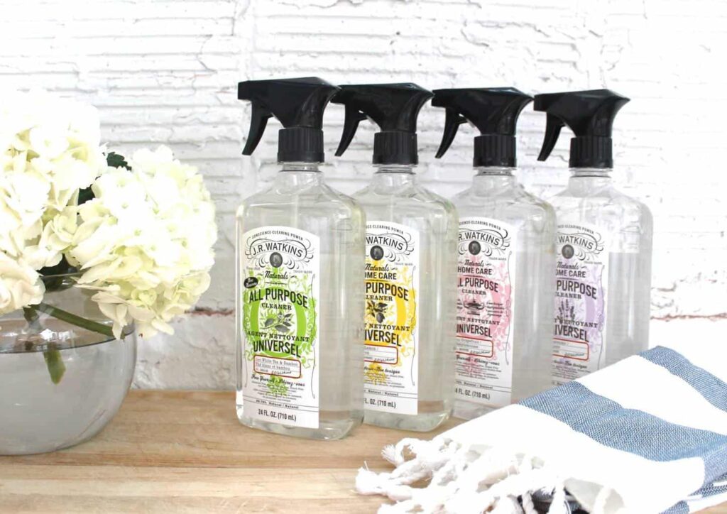 Eco-Friendly and Natural Cleaning Products: 14 Best Products