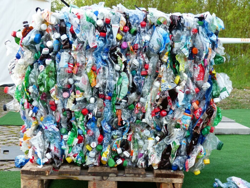 https://www.goingzerowaste.com/wp-content/uploads/2021/12/plastic-bottles-g0a74596f5_1920-1024x768.jpg